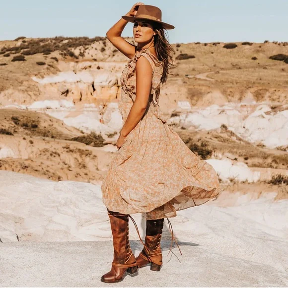 EUC OG Freebird Coal in Cognac, size 9 - Picture 3 of 12